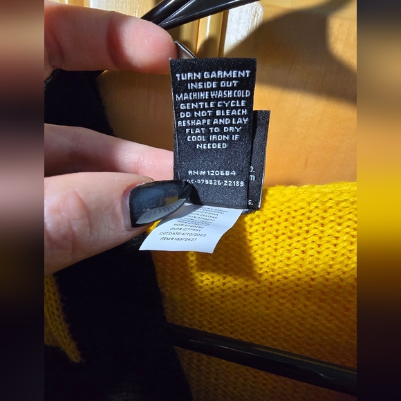 Disney Halloween Themed Cardigan - Picture 8 of 8